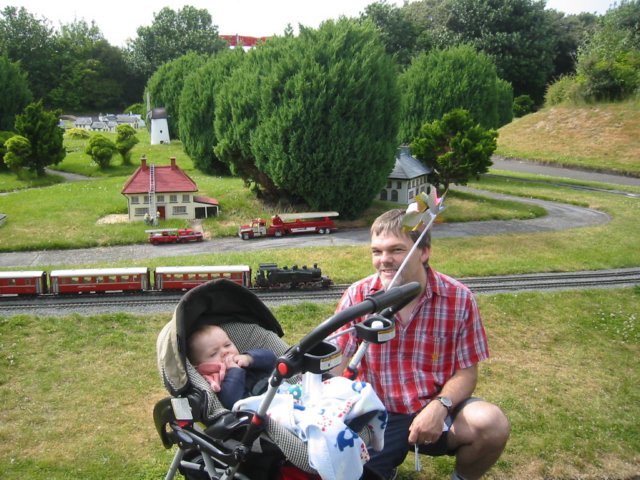 lilianddaddyatthemodelrailwayvillageinsouthport.jpg