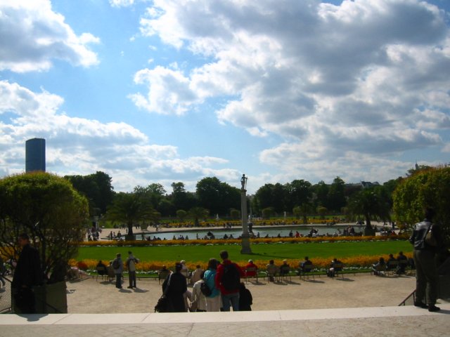 lakeinjardinduluxembourg.jpg